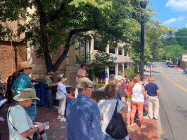 Downtown Art Walk (2)